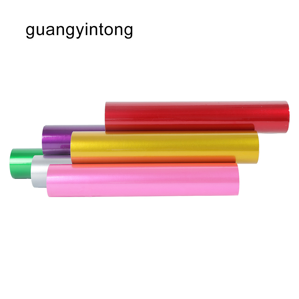 有光泽的自粘乙烯基卷